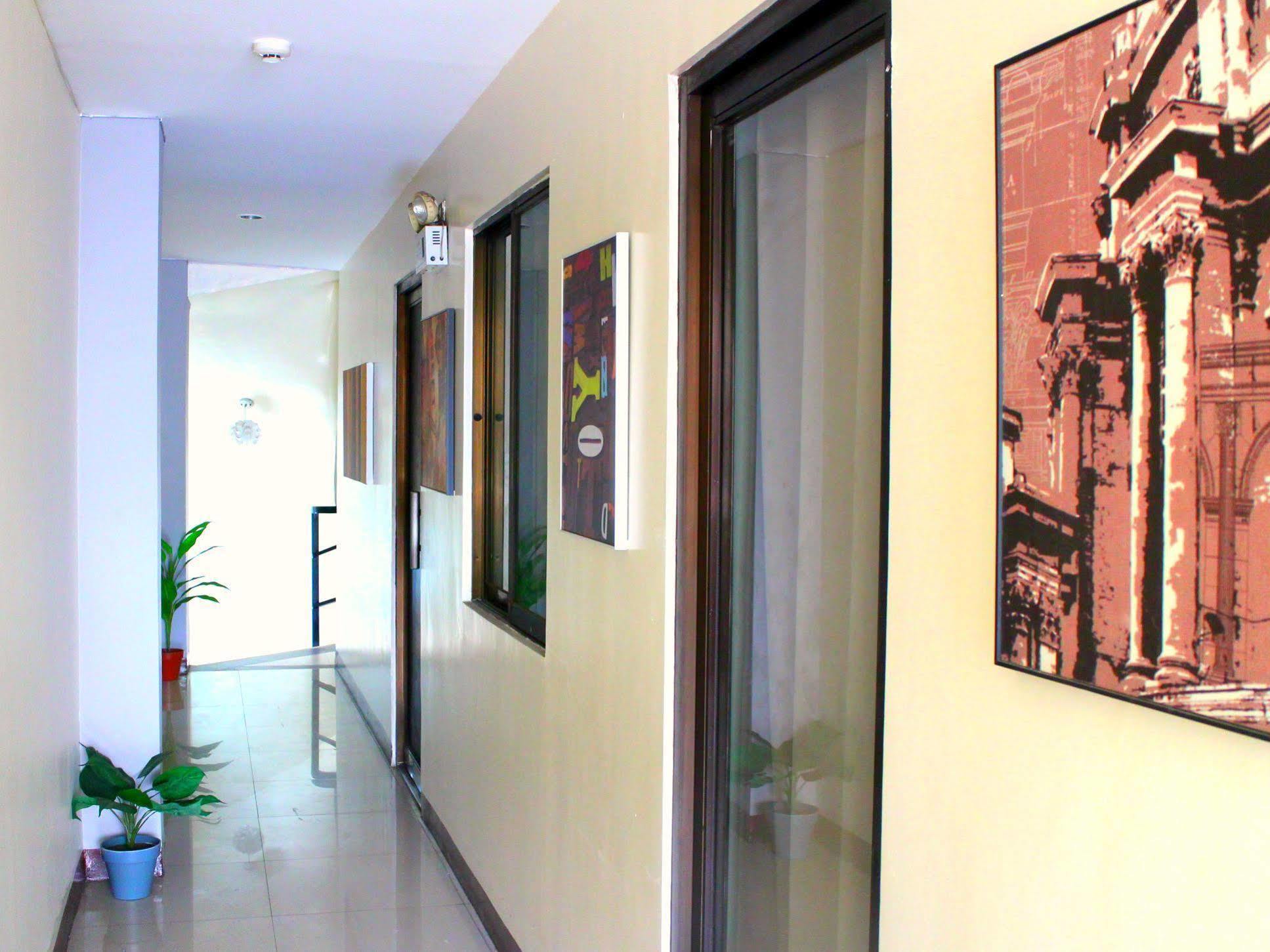 Cebu Budget Hotel - City Center Esterno foto